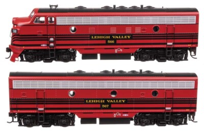 11407 Walthers Mainline EMD F7 A-B Set - Standard DC Lehigh Valley #570/571