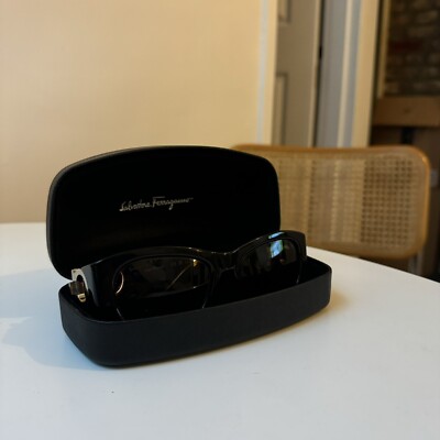 SALVATORE FERRAGAMO Oversized Oval Sunglasses‎ w Case Ferragamo Salvatore Ferragamo Blue Oval Ladies Sunglasses  main image 3