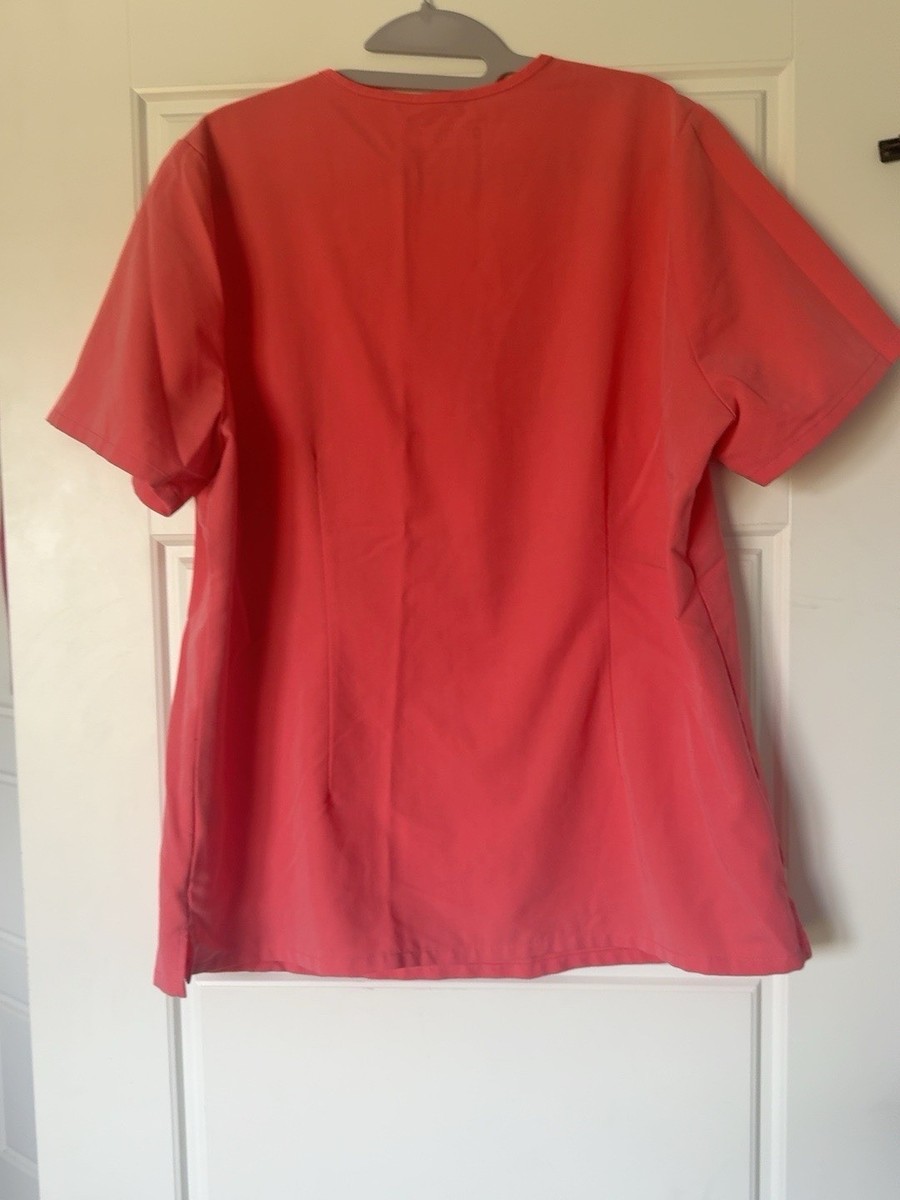 FIGS Technical Collection Scrub Set – Fiery Coral – Top XL / Pants L View 4