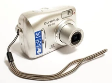 Olympus X-715 5.0MP Digital Compact Camera - Tested - Good Clean Condition.