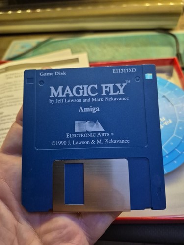 MAGIC FLY GAME (Italiano) X COMMODORE AMIGA SU FLOPPY DISK BOX ELECTRONIC ARTS - 第 3/15 張圖片