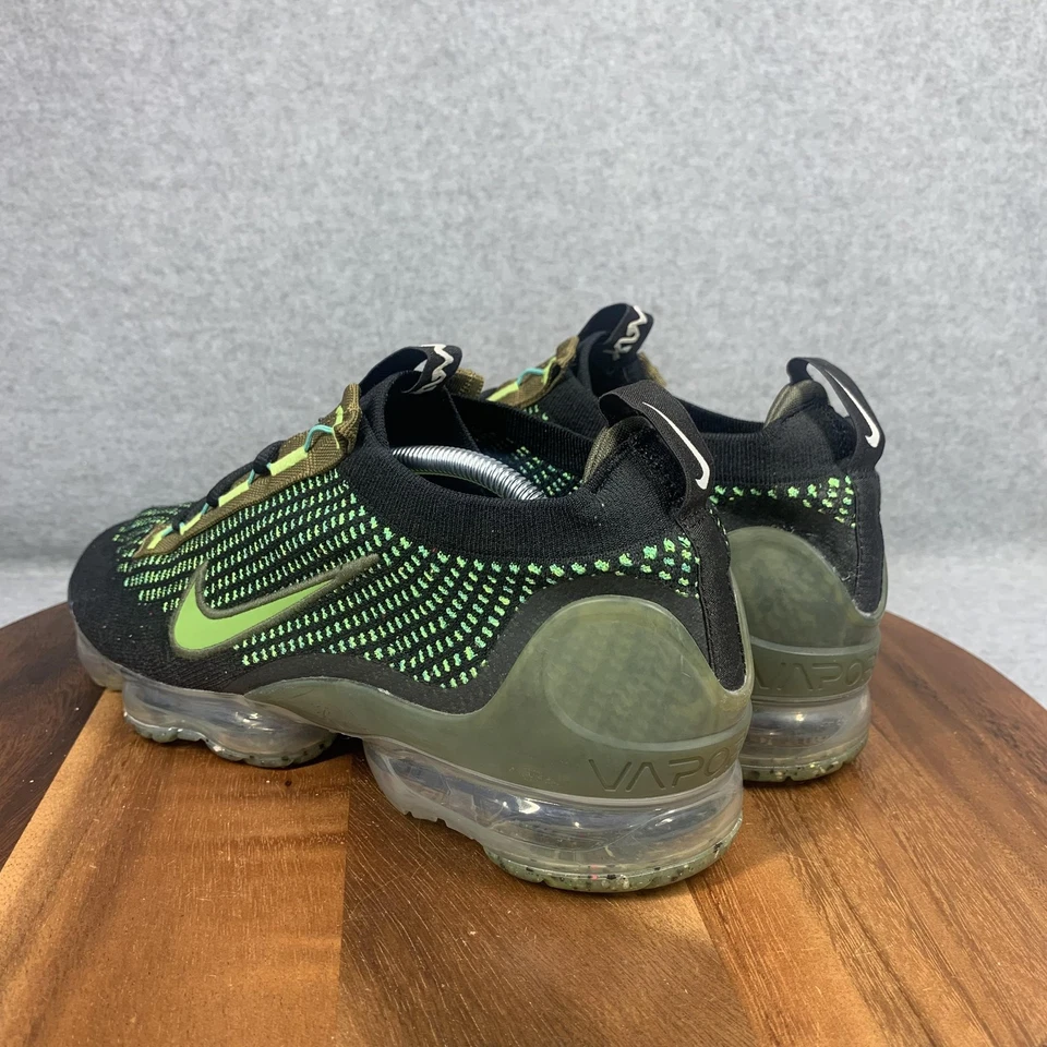 Nike Air Vapormax 2021 FK Shoes 'Black Clorophyll' Cargo Khaki Green Flyknit - Image 3 of 4
