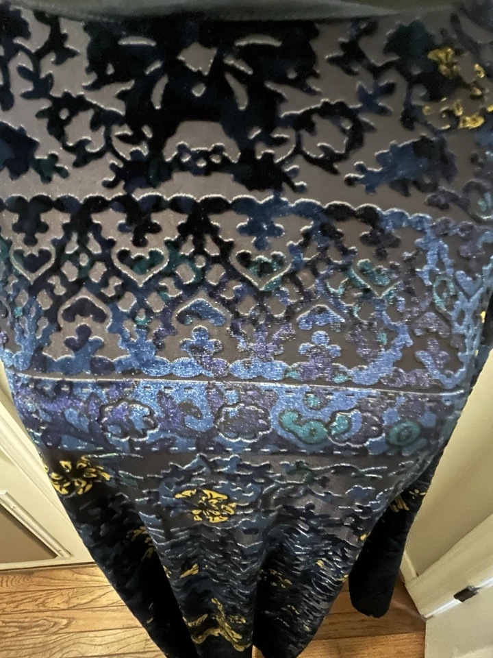 ECI Womens Size Large Dress Bell Sleeves Velvet Burnout Boho Whimsy Goth Keyhole - Image 2 of 4