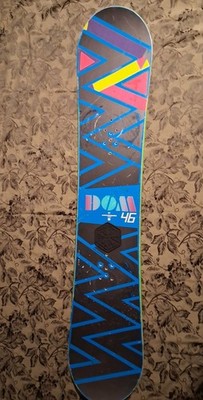 RARE BURTON DOMINANT DOM 2008 SNOWBOARD DECK ONLY SIZE 146 CM  BEAUTIFUL LOOK