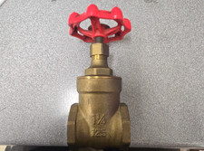 KITZ 1-1/4" BRASS GATE VALVE AKFS NO.7 CLASS 125 **NEW OLD STOCK NEVER USED**