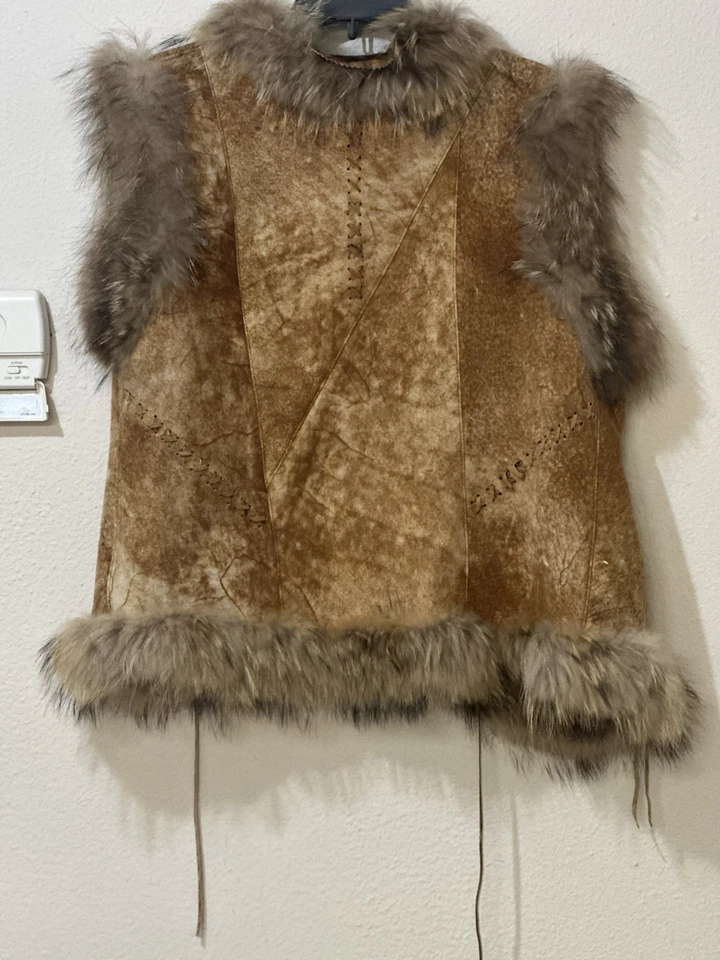 Кожа лучше всего отделана мехом - Изображение 2 из 4