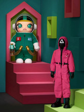 Authentic Mega Space Molly 400% + Action Figure Squid Game Set Hot Toy Gift