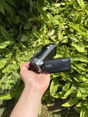 Sony HDR-CX240E Handycam Camcorder Full HD 1080 Gift Idea