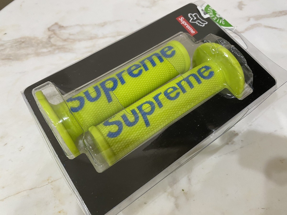 GENUINE x SUPREME FOX RACING MOTO HAND GRIP YELLOW MOTO HAND GENUINE x SUPREME FOX RACING MOTO HAND GRIP YELLOW MOTO HAND