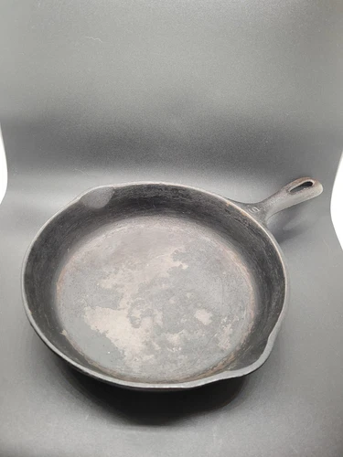 Vintage Wagner Ware Cast Iron Skillet #6 Stylized Logo Gas Only Not Flat