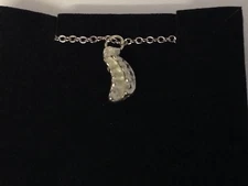 Pea Pods FT91 Pewter On 18" Silver Plated Curb Necklace