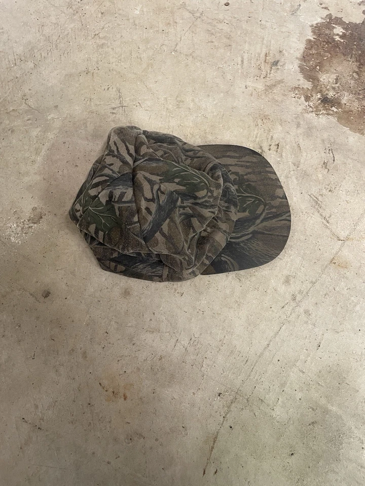 Gorra de Lana Ajustada Aislada Estampado Camuflaje Años 80 De Colección Hecha en EE. UU. Grande Foto 3 de 4