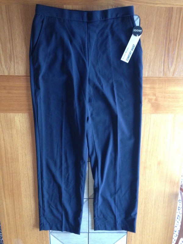  STUDIO WORKS BLACK STRETCH PANTS  ELASTIC COMFORT WAIST SIZE  8 AVG NWT