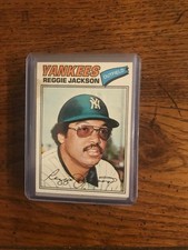 Reggie Jackson 1977 Topps (Auction Is For Card In Title)
