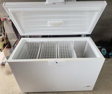Beko CF1300APW 360L High-capacity Chest Freezer Garage Ready*