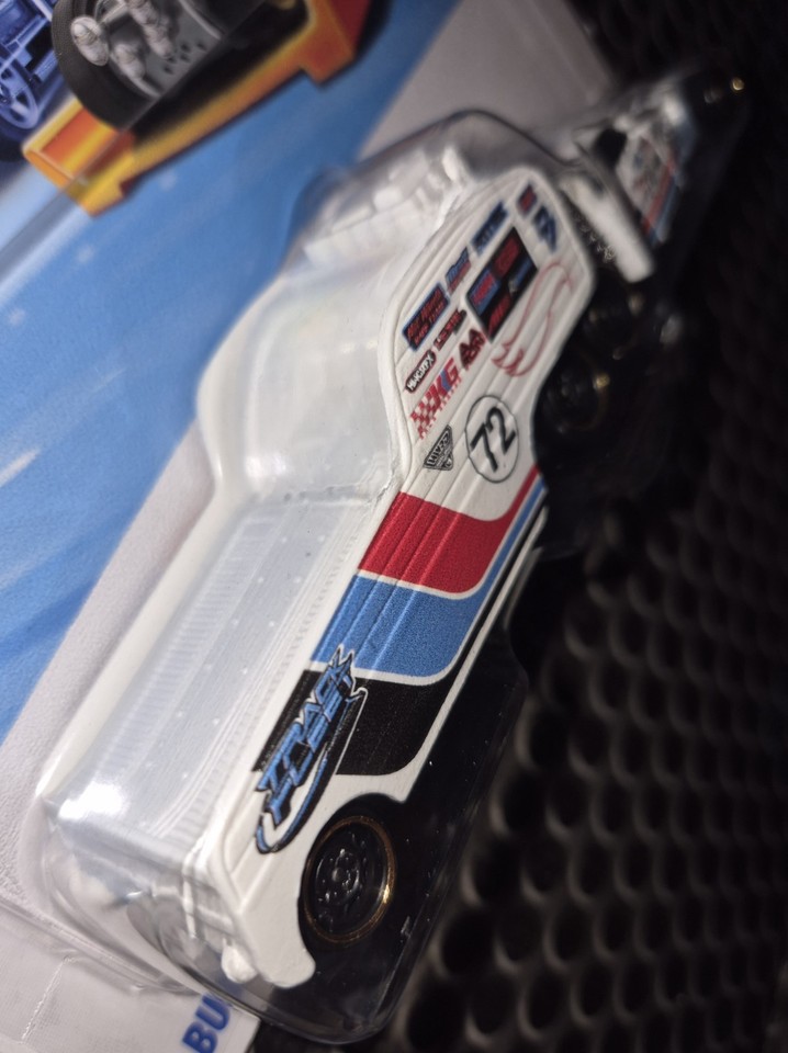 2026 Hot Wheels - Track Fleet Series: BUGCATION Custom VW Beetle ...