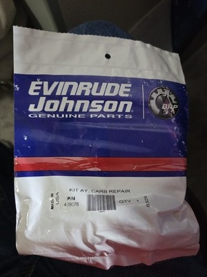 439076 NEW GENUINE OEM JOHNSON EVINRUDE OUTBOARD CARBURETOR REPAIR KIT 