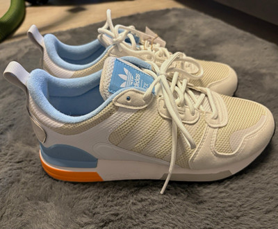 adidas ZX 700 HD J Sneaker Low Top weiß/hellblau EU 38 UK 5 HP8872