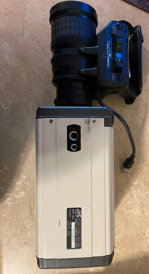 JVC KY-F30 CCD Video Camera Good Condition - "AS-IS" - Image 3 of 4