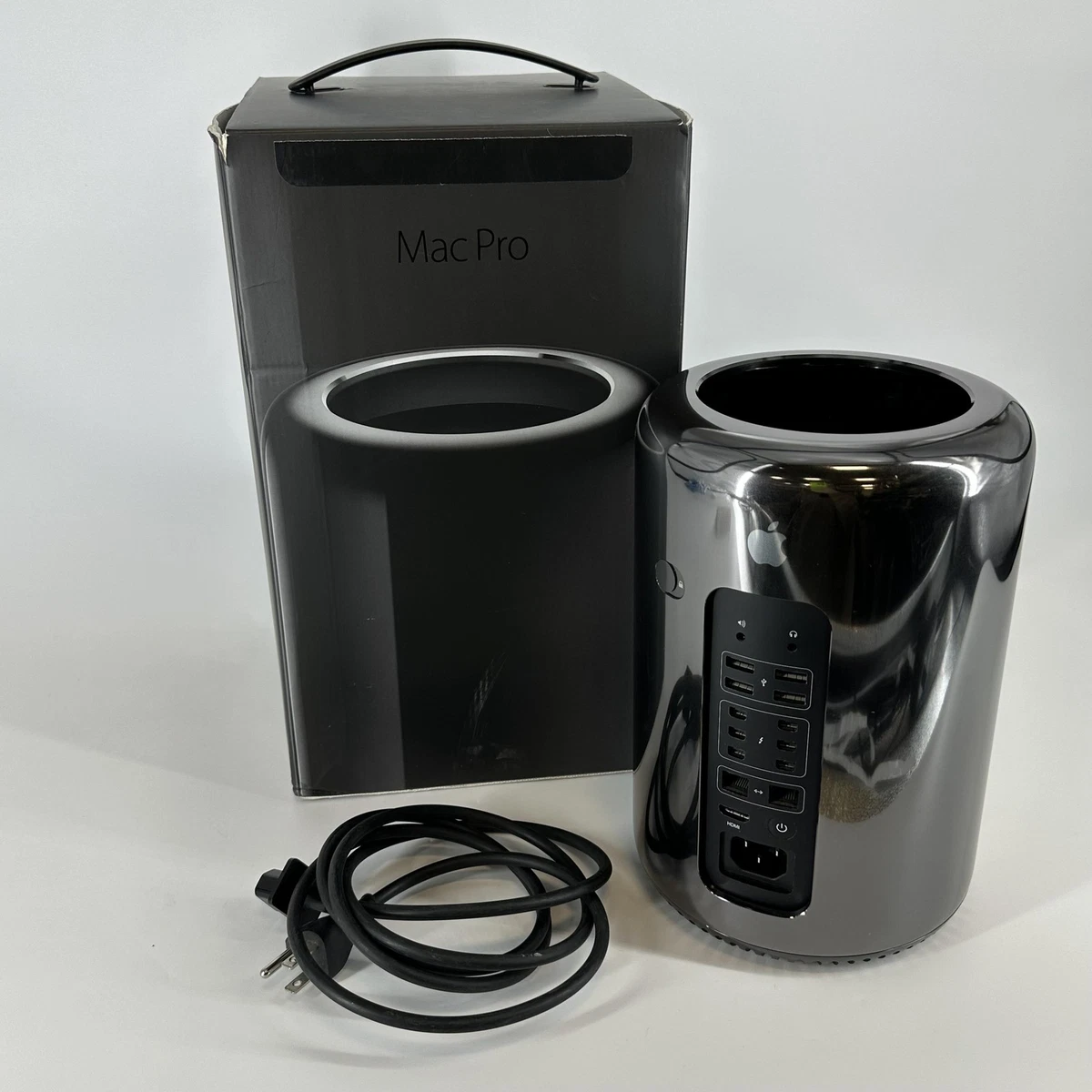 Apple Mac Pro 64 GB RAM 2013 Apple Desktops & All-In-One Computers