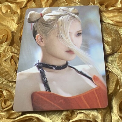 Rose Blackpink Born Pink BLACK Edition Photocard, Fan Art Close Up Hair Buns