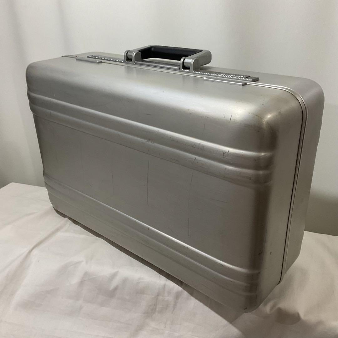 Zero Halliburton Aluminum Travel Case 1980s Vintage Rare