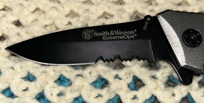 Smith & Wesson S&W ExtremeOps 7.75in 1207133-1023 SS Folding Smith & Wesson S&W ExtremeOps 7.75in 1207133-1023 SS Folding