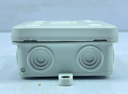 Wiska Anschluss Dose IP54 Max 400V 80x80x39 MM Weiß - Picture 6 of 13