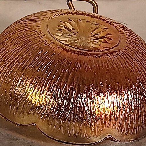 Set of 2 Antique Amber Carnival Glass Candy Dishes – Tree Bark Pattern, Scallope - Picture 7 of 7