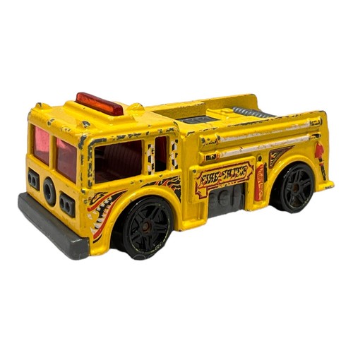 Lot Of Two Y2K Mattel Hot Wheels Race Truck Fire Engines Green/Yellow - Picture 7 of 9