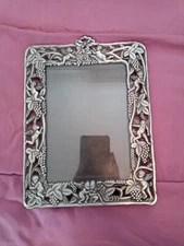 Victorian Or Art Nouveau Style Pewter Cherub & Grapevine Picture Frame 