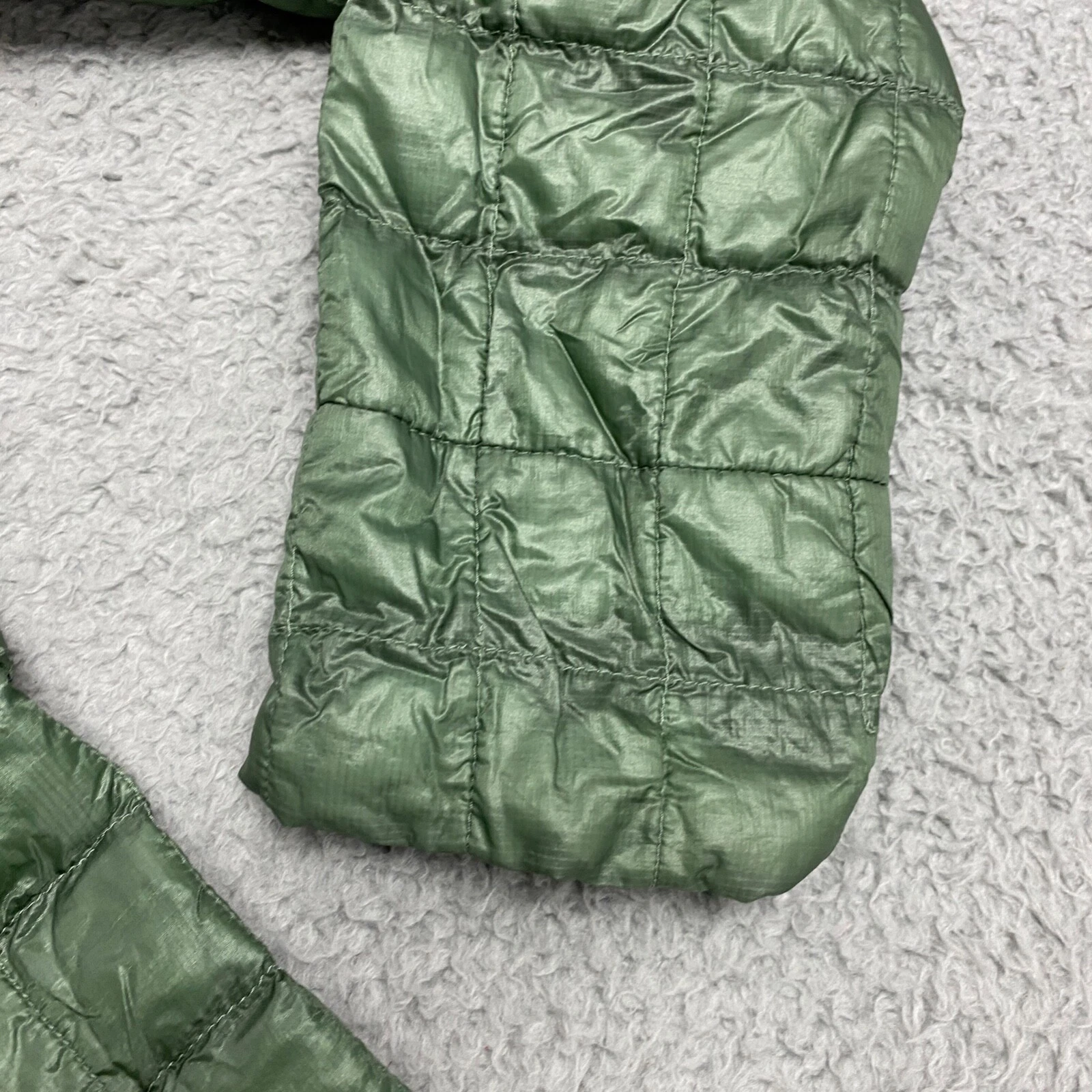 north-face puffer thermoball casual outdoors zip jacket