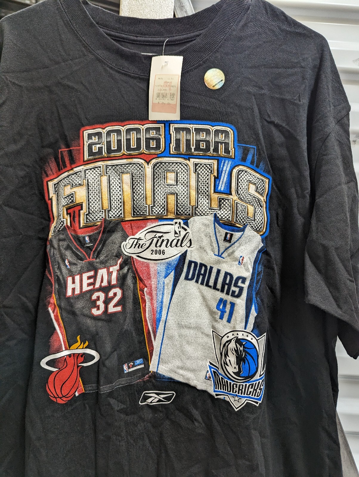 NWT Vintage Miami Heat vs Dallas Mavericks 2006 NBA Finals T Shirt 2006 Shaq XL