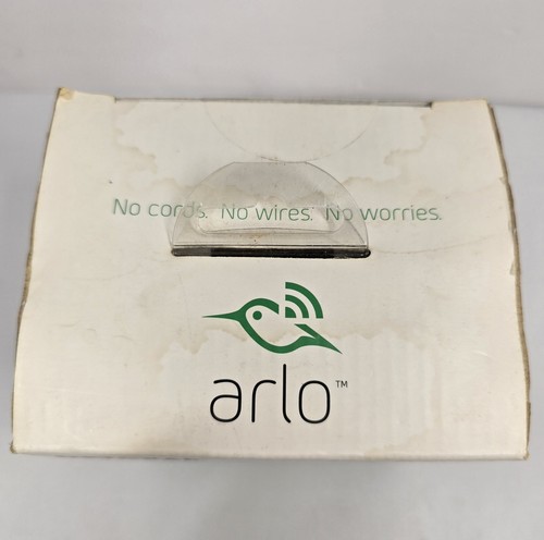 NETGEAR Arlo Adjustable Indoor/Outdoor Mount - Picture 6 of 6