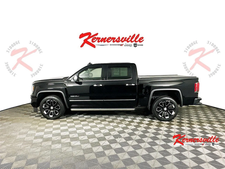 2018 GMC Sierra 1500 Denali 4WD 4dr Pickup Truck Navigaton Parking Sensors Foto 4 de 4