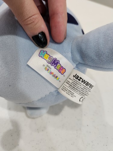 Peluche Squishmallow Bluey Heeler 10" medio Hugmee peluche peluche cane - Foto 7 di 9