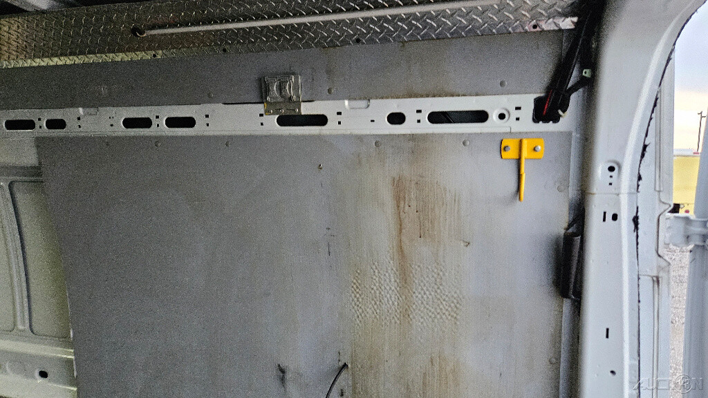 Picture 23 of 24
