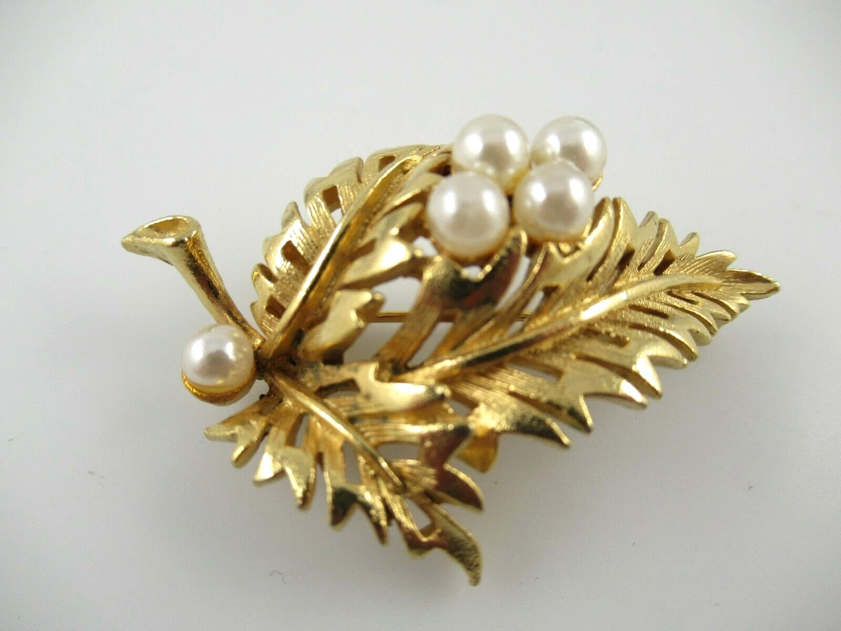 Signed Lisner Gold Tone and Faux Pearl Leaf Brooch eBay