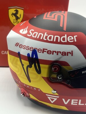 F1, CARLOS SAINZ ORIGINAL signed 1/2 BELL mini helmet FERRARI 2022