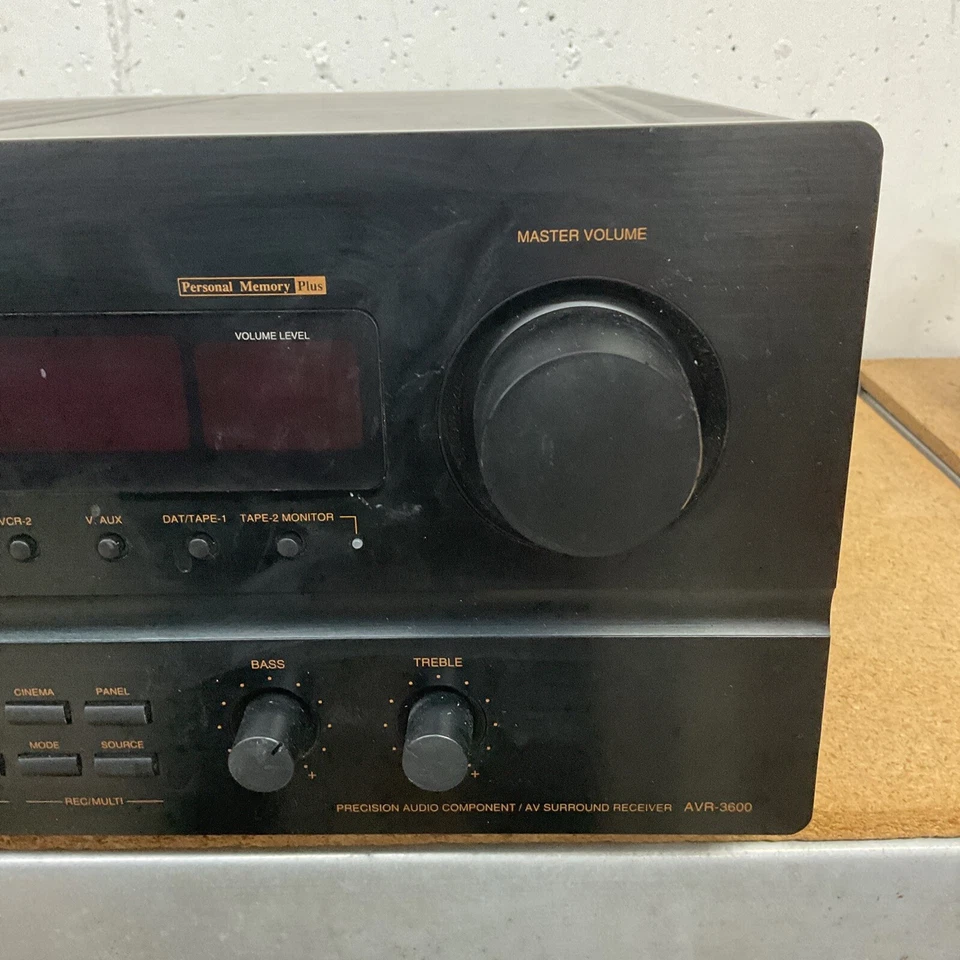 Denon AVR-3600 Surround Sound 5.1 Channel Dolby Digital Receiver - Image 2 of 4