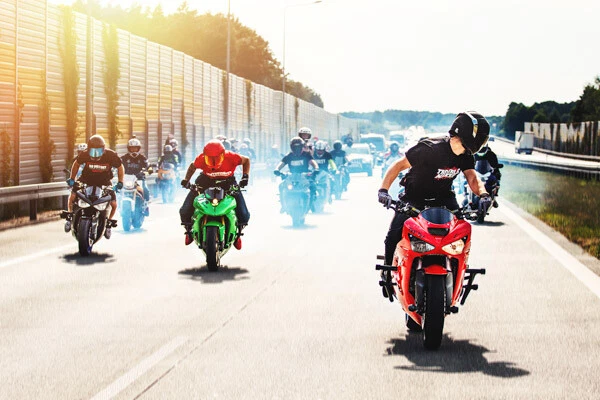 Marco de barra de acero trasero Kawasaki ZX6-R 636 (2009-2018) Stunt Ninja Foto 2 de 4