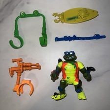 Vintage TMNT Playmates Surfin’ Ninja Surfer Leo w/ Belt, Board, and Accessories