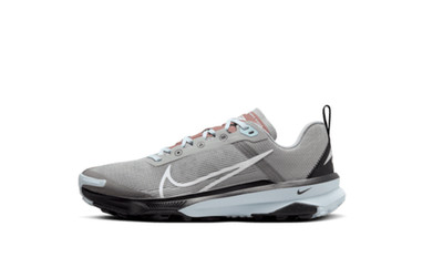 Size 9.5 - Nike Terra Kiger 9 Light Smoke Grey/Black/Glacier Blue/White