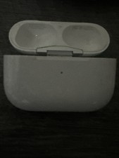 Apple AirPod A2190 CASE ONLY