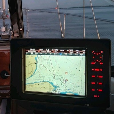 Simrad NX40 8,4'' Kartenplotter