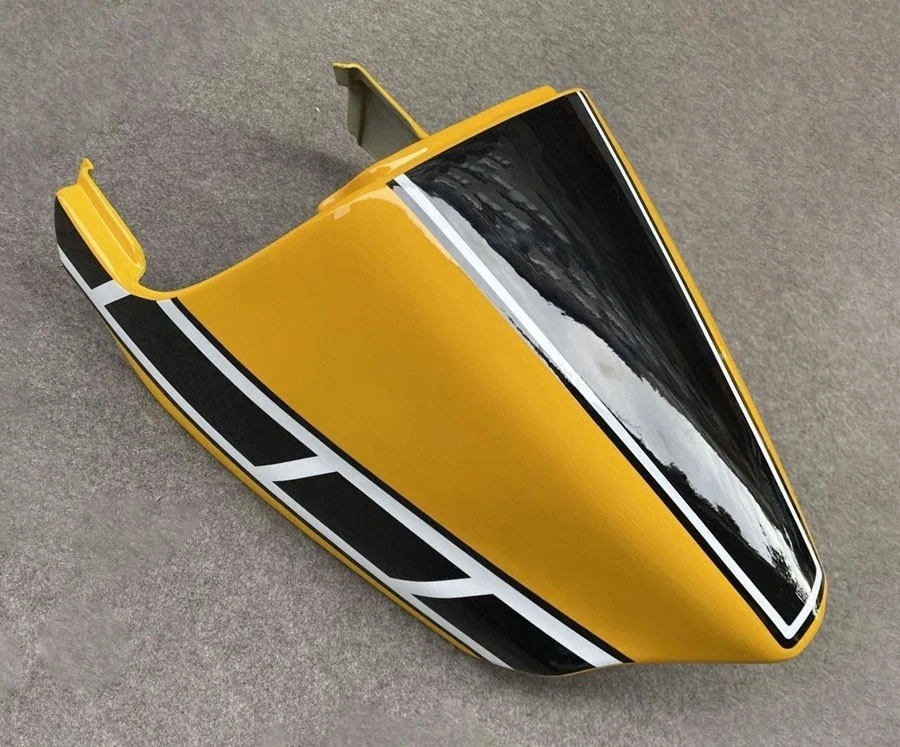 Carrocería Carenado trasero Abrazador Asiento trasero Capucha apto para Yamaha RD350 RZ350 1981-1983 Foto 2 de 2