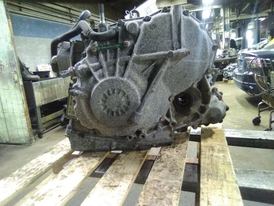 15-16 Honda CR-V Automatic Transmission 2.4 Liter AWD  - Image 4 of 4