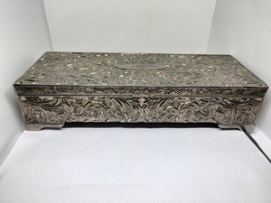 Vintage Godinger Victorian Style Silver Plated Jewelry Box Gray Interior Mirror 