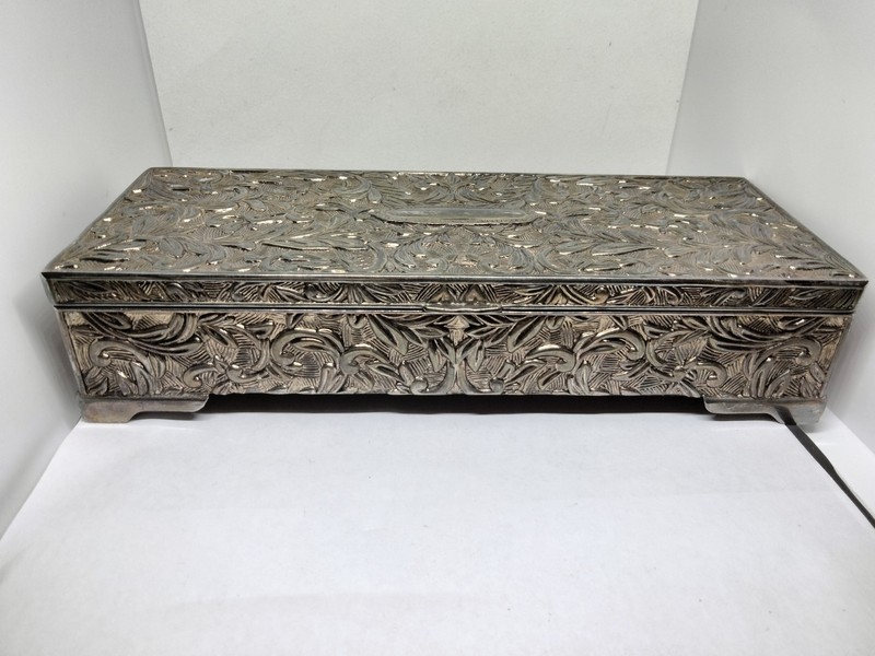 Vintage Godinger Victorian Style Silver Plated Jewelry Box Gray Interior Mirror 