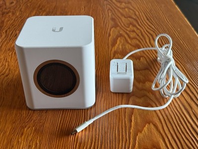 AmpliFi HD Wifi Router by Ubiquiti Labs, Seamless Whole Home Wireless Internet